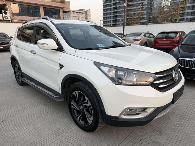 Dongfeng Fengshen AX7