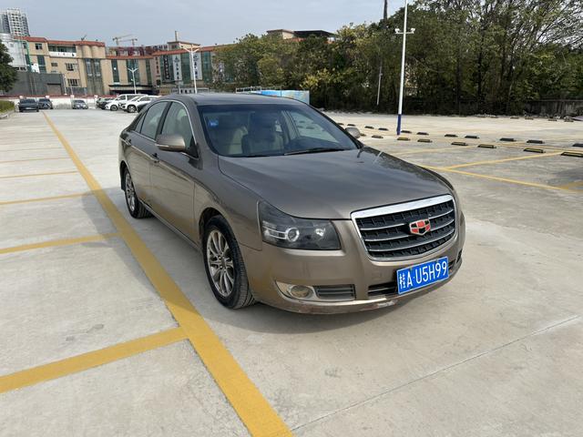 Geely EC8