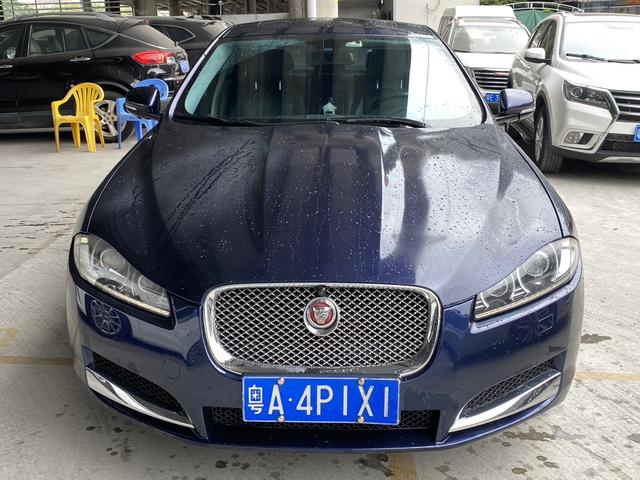 Jaguar XF