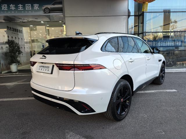 Jaguar F-PACE