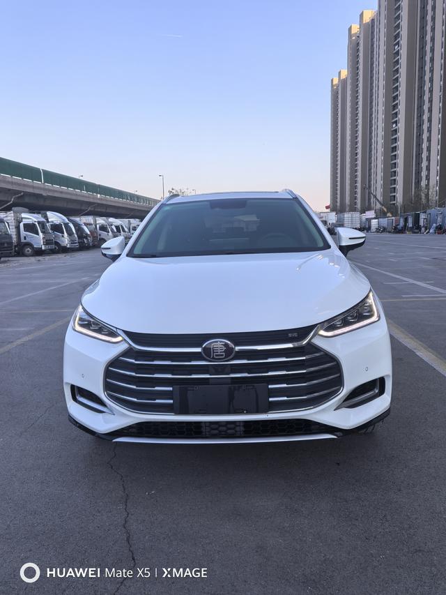 BYD Tang