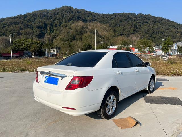 BYD F3