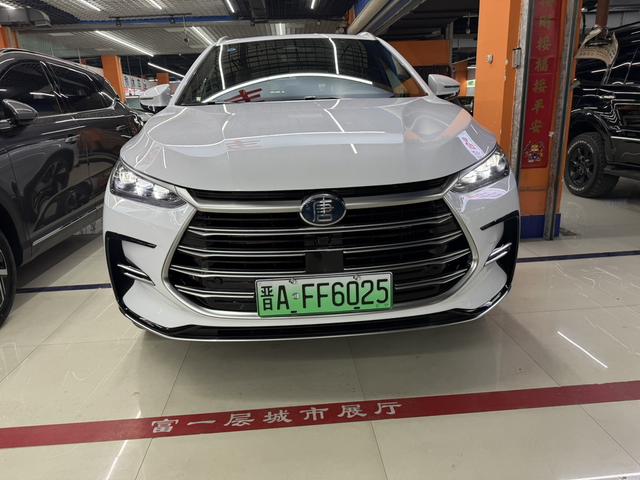 BYD Tang DM