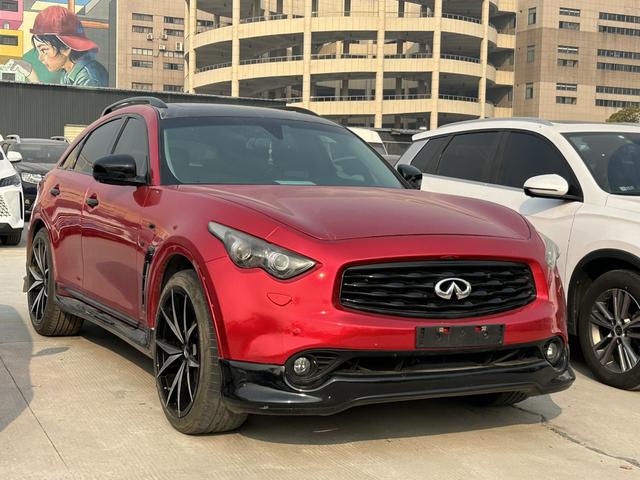 Infiniti FX