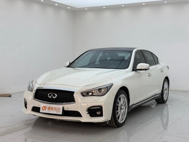 Infiniti Q50L