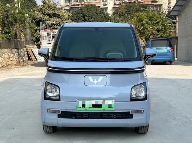 Wuling Air ev clear sky