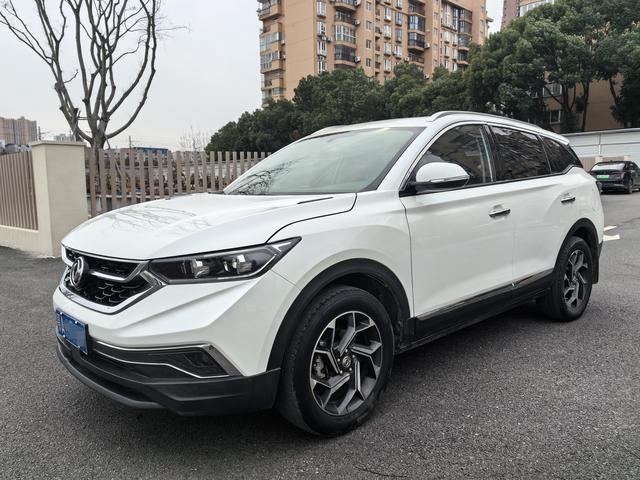 Dongfeng Fengshen AX7