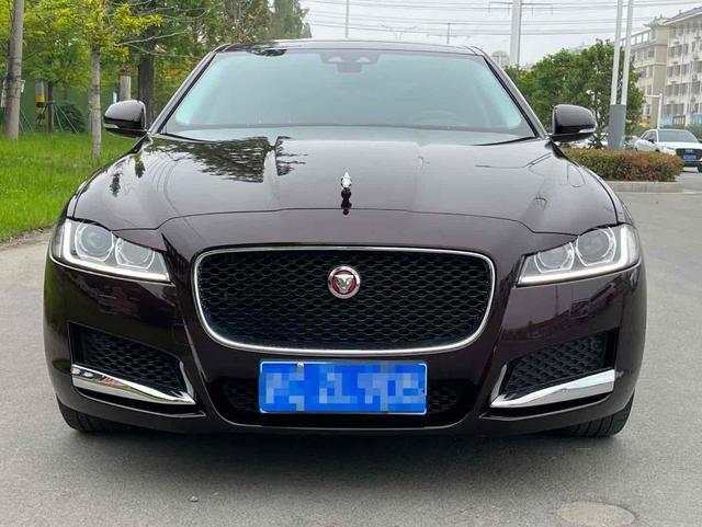 Jaguar XFL