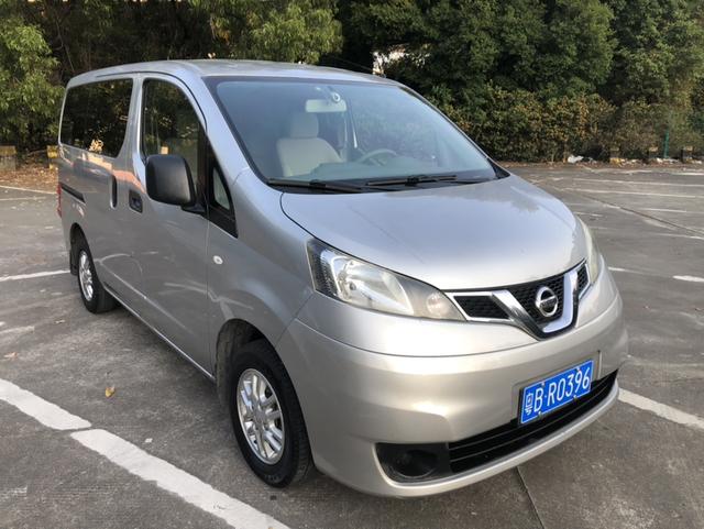 Nissan NV200