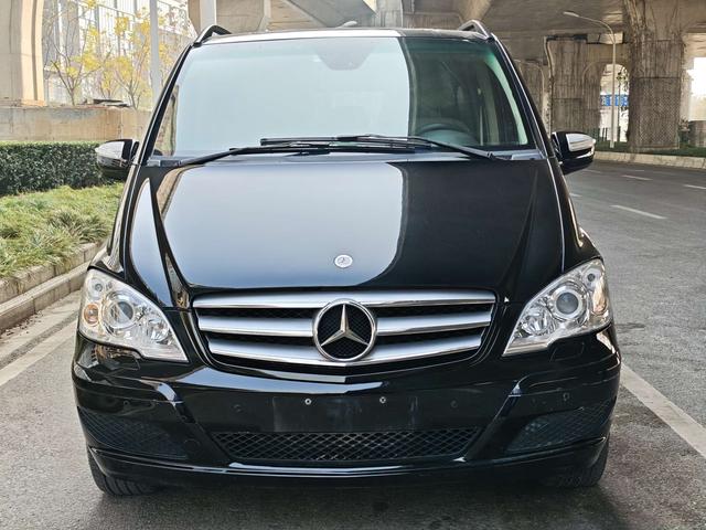 Mercedes-Benz Viano