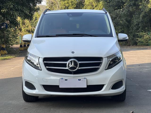 Mercedes-Benz Mercedes Benz V Class