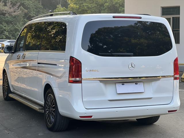 Mercedes-Benz Mercedes Benz V Class