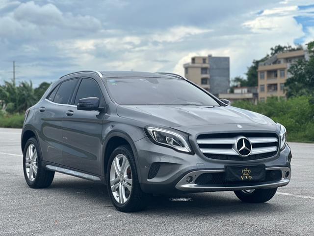 Mercedes-Benz GLA