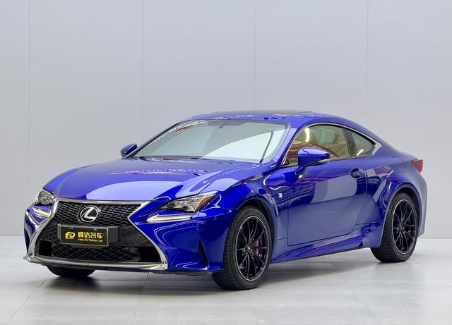 Lexus RC