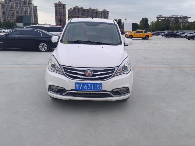 BAIC Weiwang M30