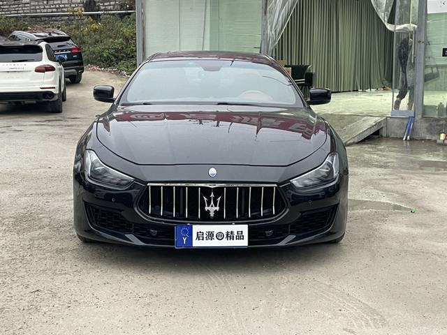 Maserati Ghibli