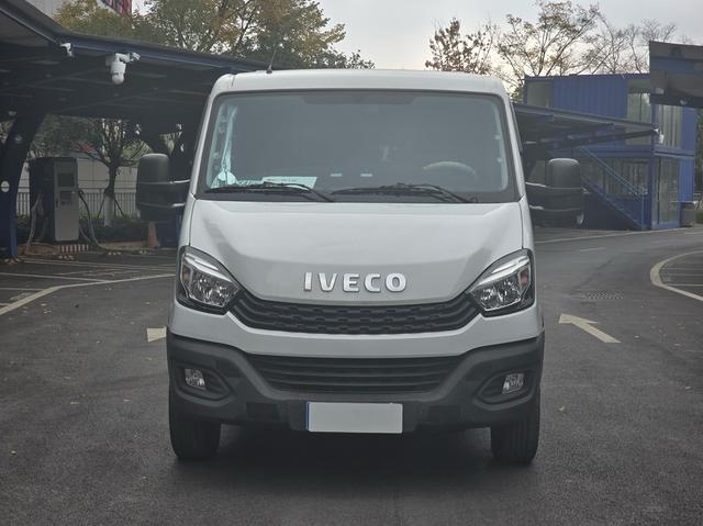 Iveco Wolfson