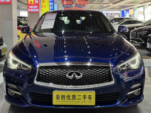 Infiniti Q50L