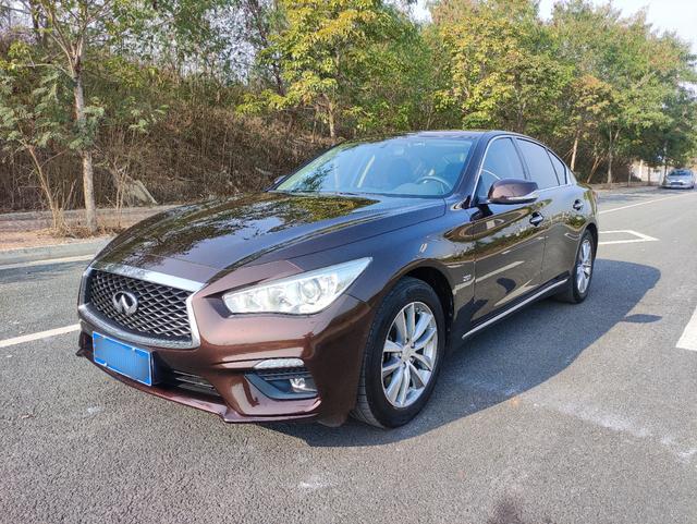 Infiniti Q50L