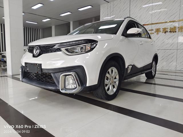 Dongfeng Fengshen AX4