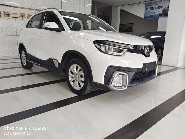 Dongfeng Fengshen AX4