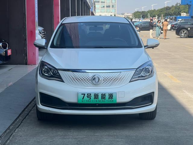 Dongfeng Fengshen E70