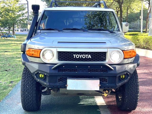 Toyota FJ Cruiser