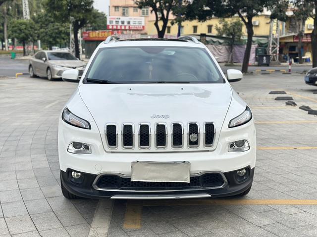 Jeep Free light