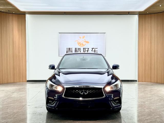 Infiniti Q50L