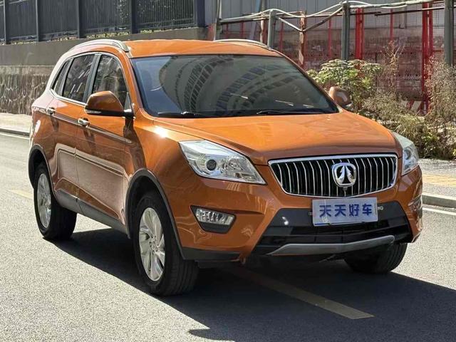 BAIC Weiwang S50