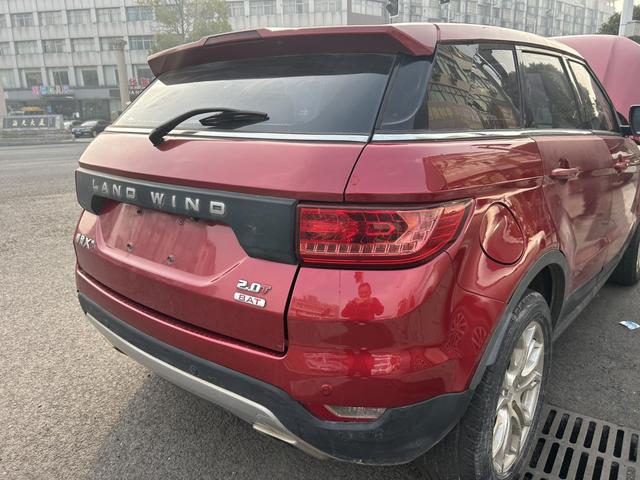 Lu Feng Landwind X7