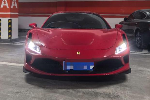 Ferrari F8