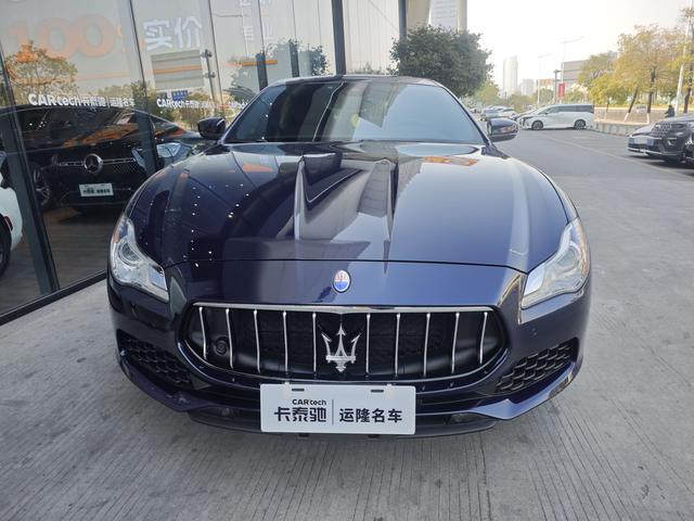 Maserati President