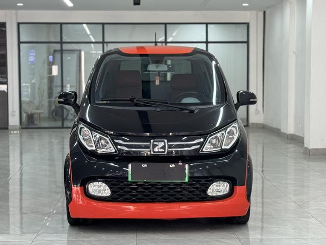 Zotye E200