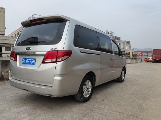 JAC Ruifeng M4