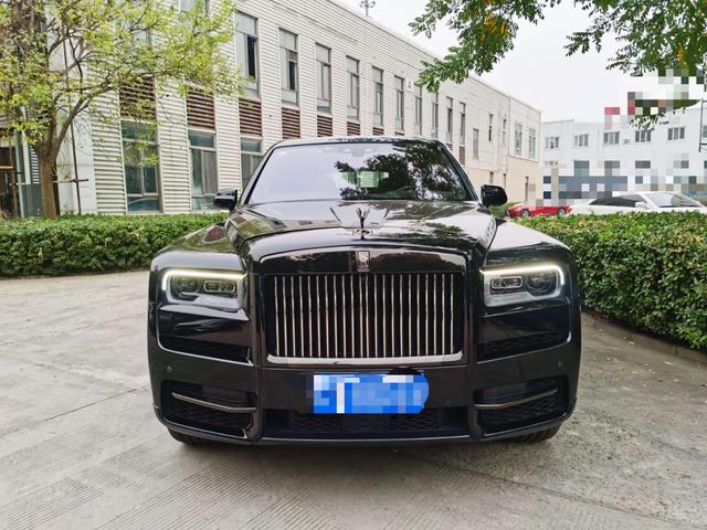 Rolls Royce Cullinan