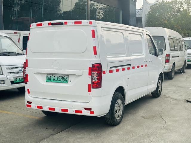 Changan Kaicheng Ruixing EM60