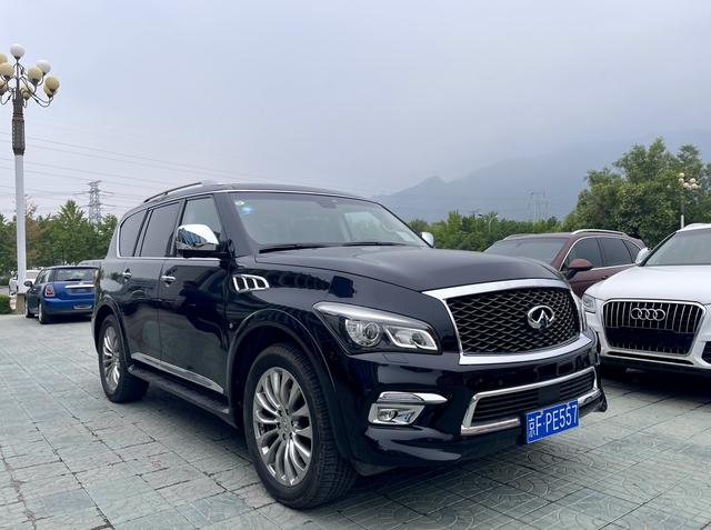 Infiniti QX80