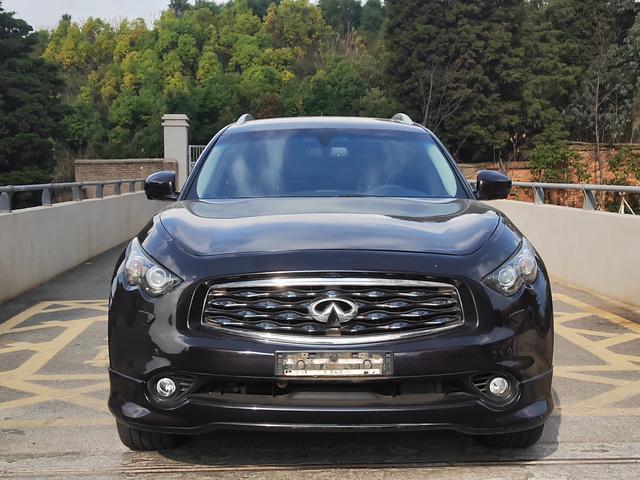 Infiniti FX