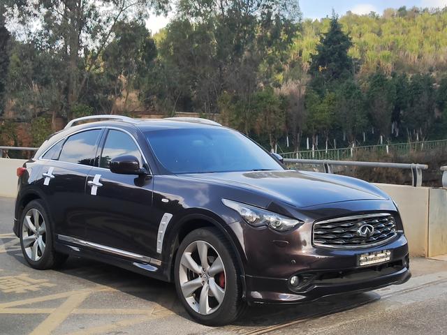 Infiniti FX