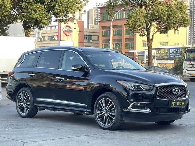 Infiniti QX60 (imported)