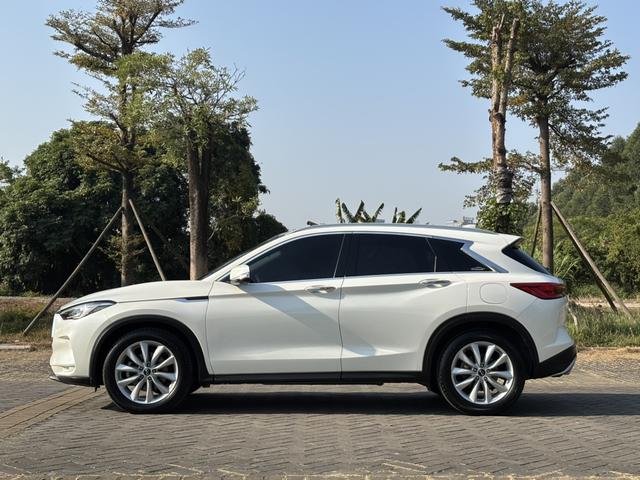 Infiniti QX50