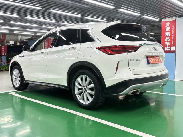 Infiniti QX50