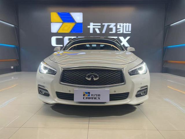 Infiniti Q50L