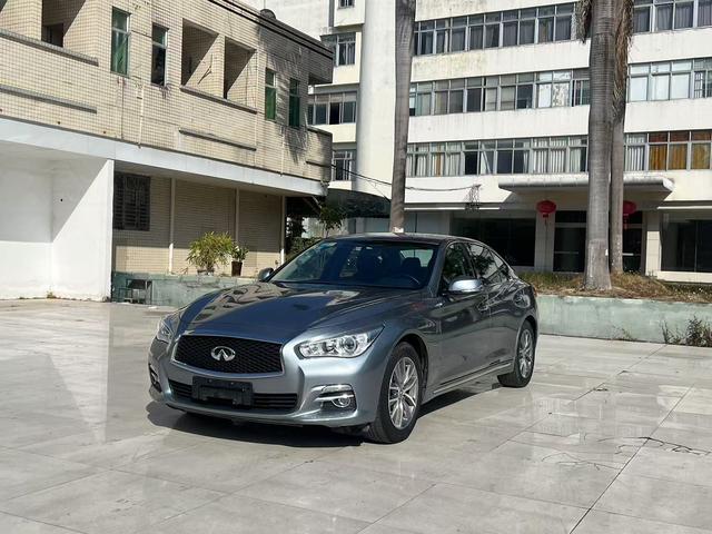 Infiniti Q50L