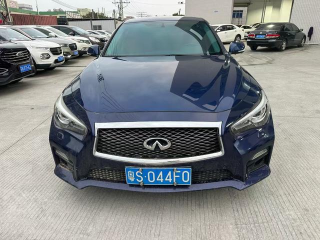 Infiniti Q50L