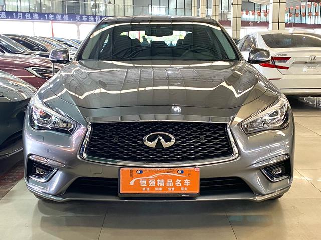 Infiniti Q50L