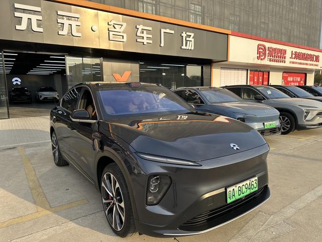 NIO EC7