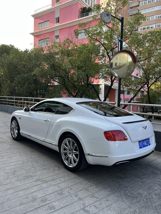 Bentley Continental