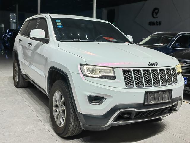 Jeep Grand Cherokee (imported)